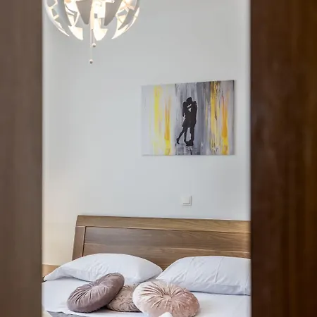 Three Lions Apartament