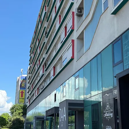 Three Lions Appartement *